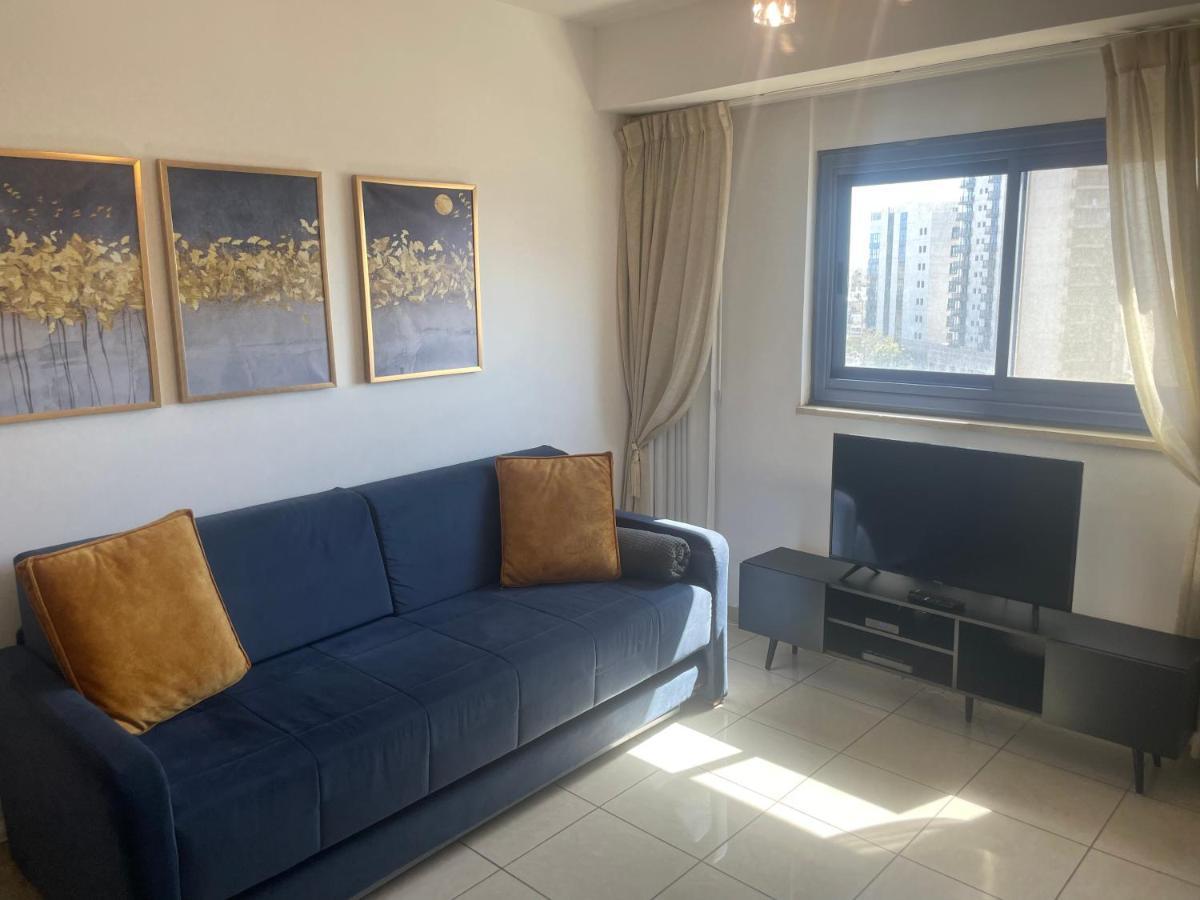 Apartment In Heart Of Gerusalemme Esterno foto